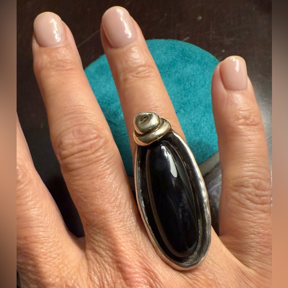 925 silver and black onyx signed handcrafted statement ring. - Picture 1 of 5